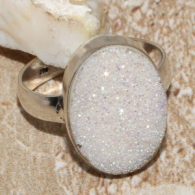 טבעת בשיבוץ אבן טיטניום דרוזי לבן כסף 925 מידה: 8